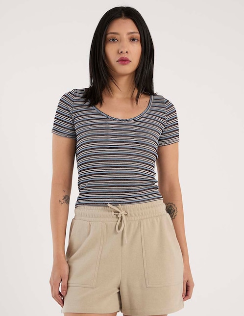 Playera manga corta cuello redondo para mujer 1