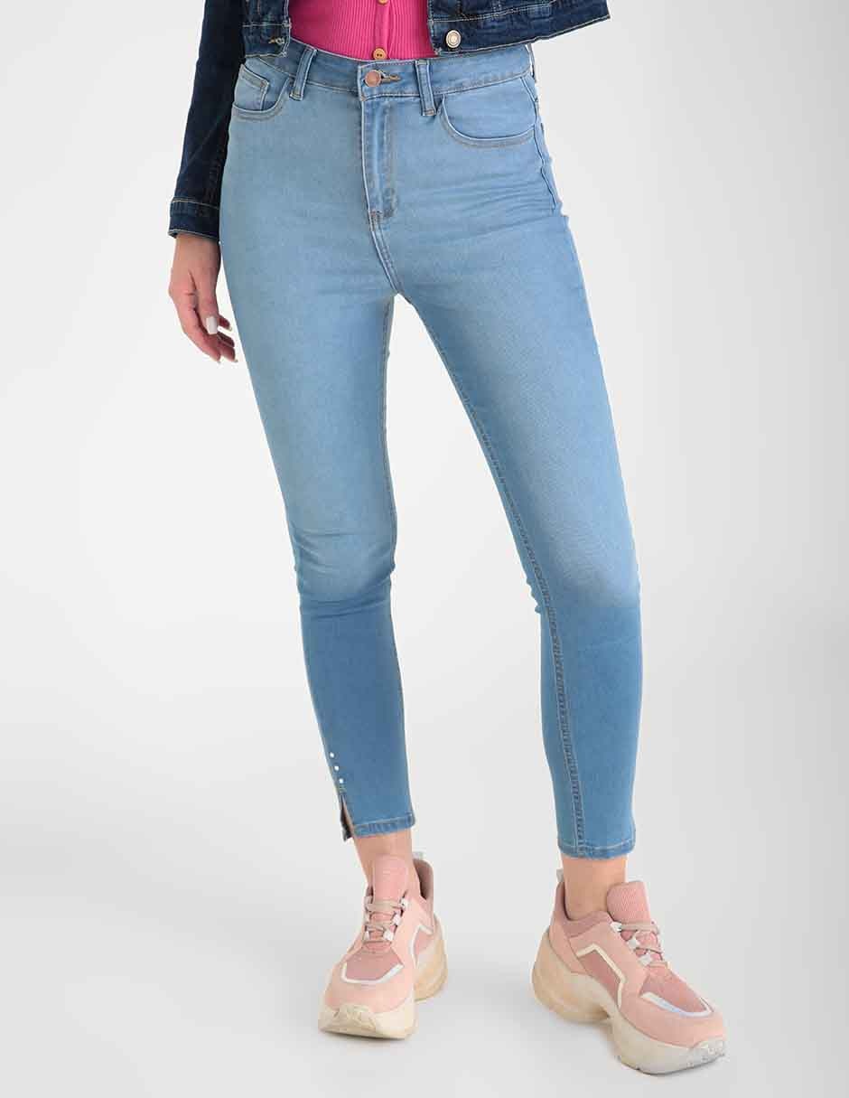 Jeans skinny Mossimo lavado stone para mujer en SB