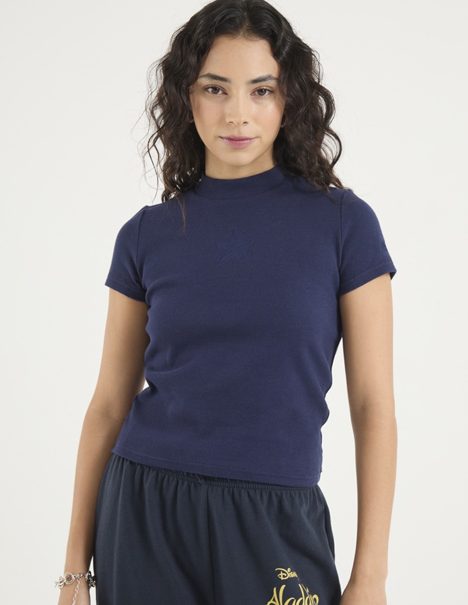 Playera manga corta cuello alto para mujer Playera manga corta cuello alto para mujer