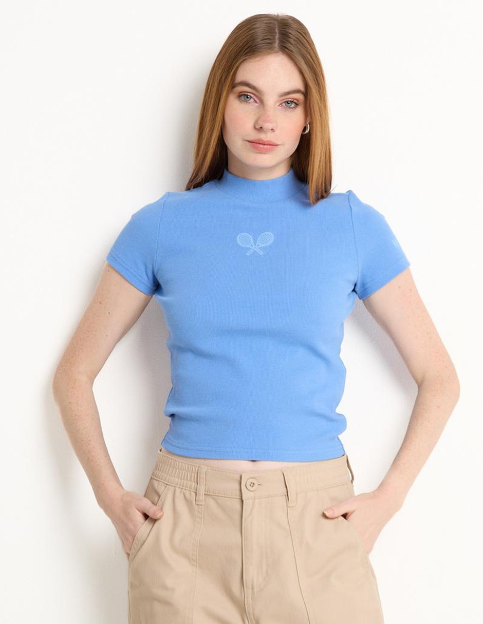 Playera manga corta cuello simulado para mujer Playera manga corta cuello simulado para mujer