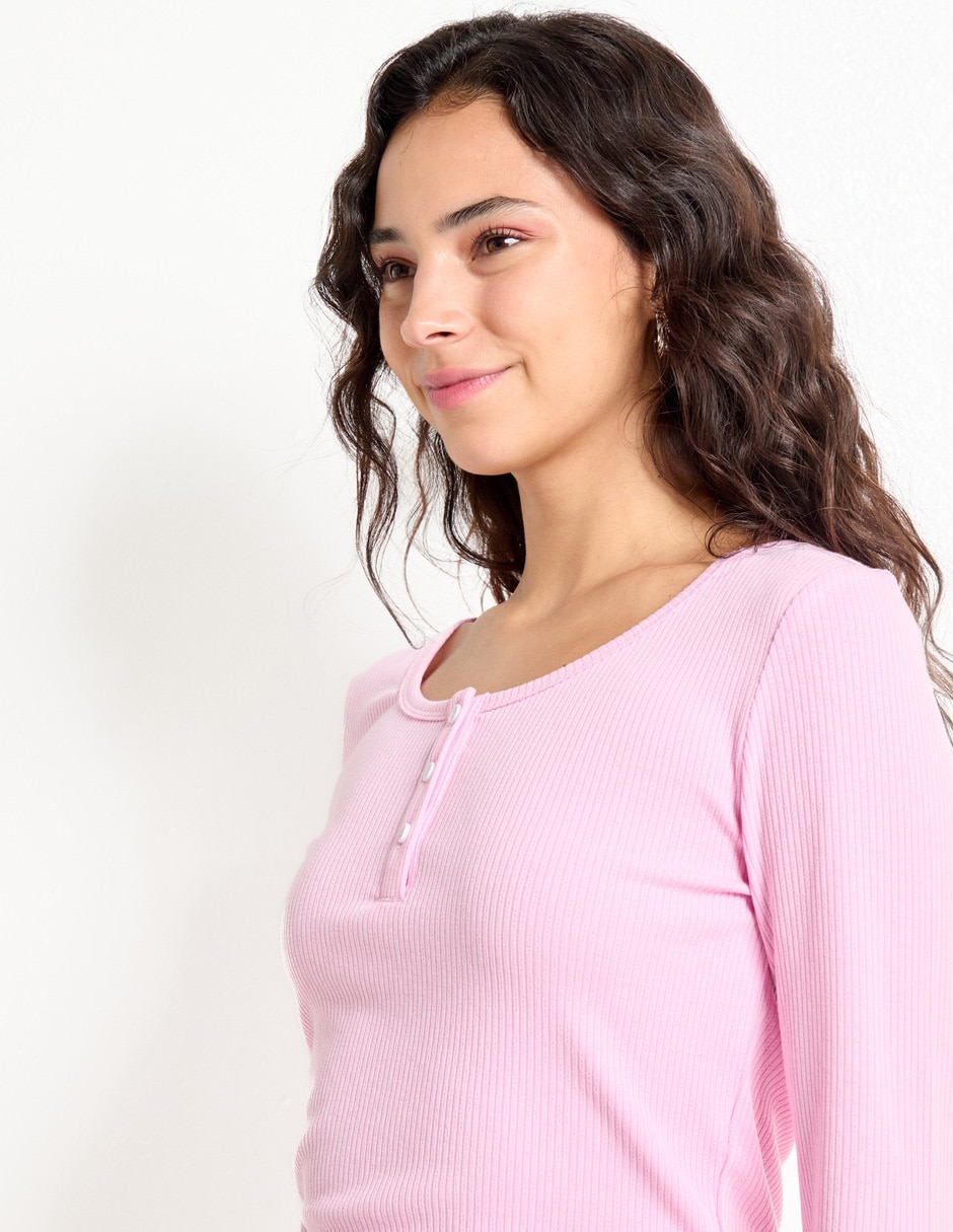 Playera manga larga cuello redondo para mujer 4
