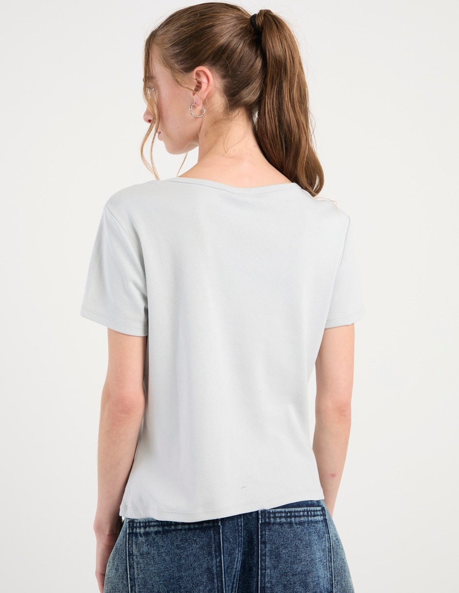 Playera manga corta cuello redondo para mujer 2