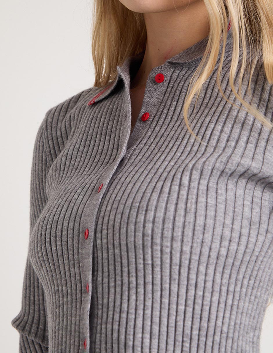 Suéter cuello camisero para mujer 4
