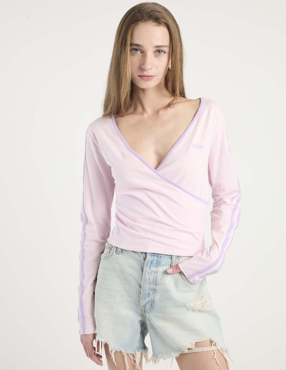 Playera manga larga cuello V para mujer