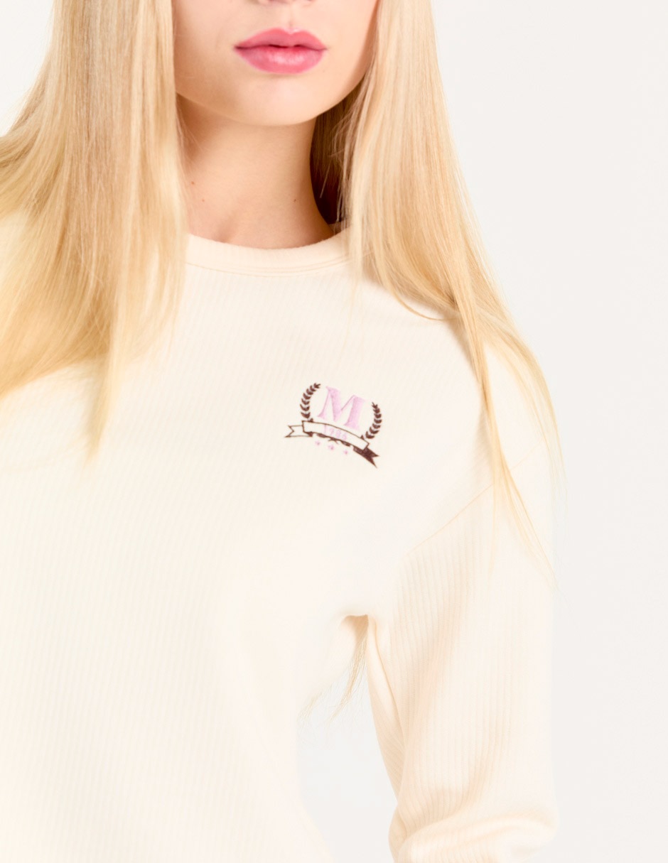 Playera manga larga cuello redondo para mujer 4