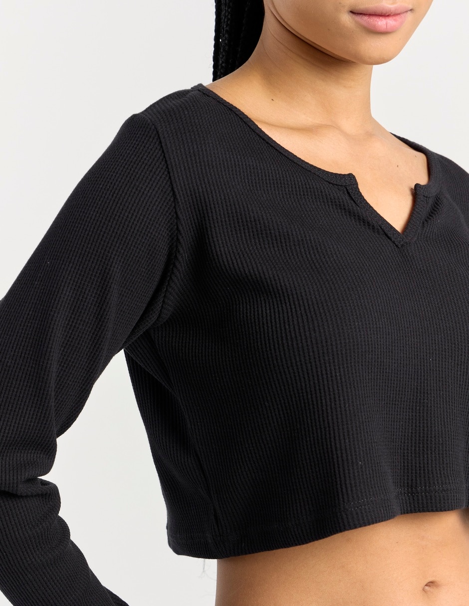 Playera manga larga cuello V para mujer 5