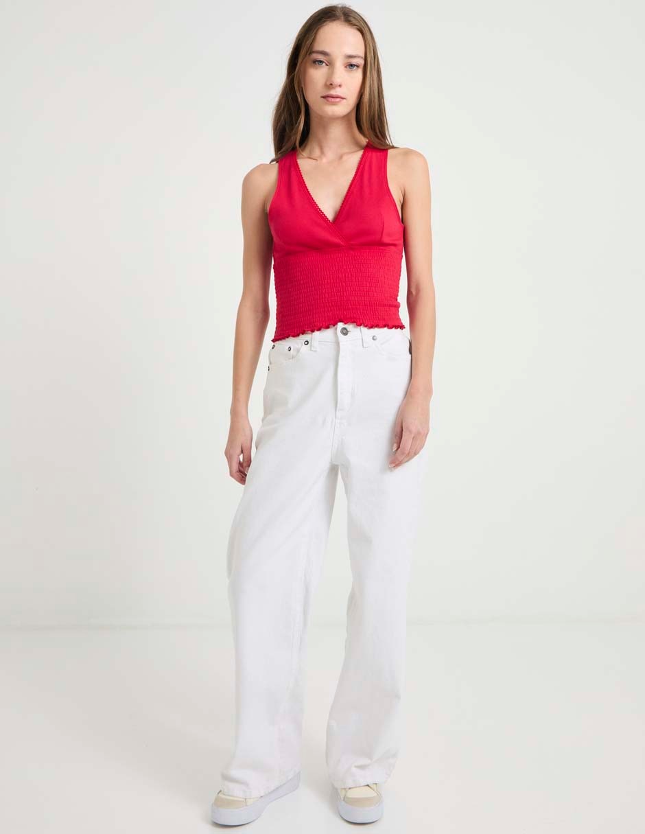 Top cuello V escote medio tirante ancho 3