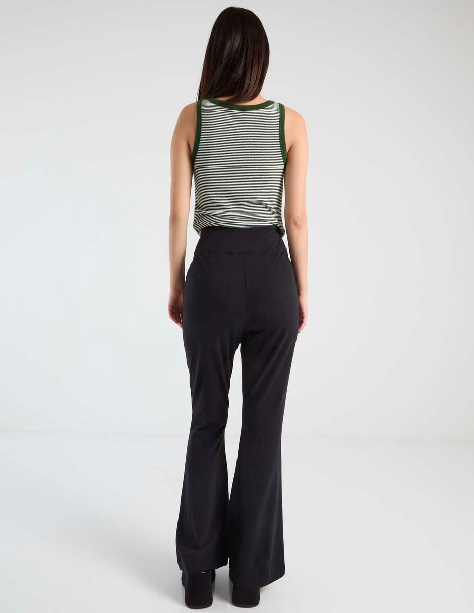 Pants acampanado con pretina para mujer 2