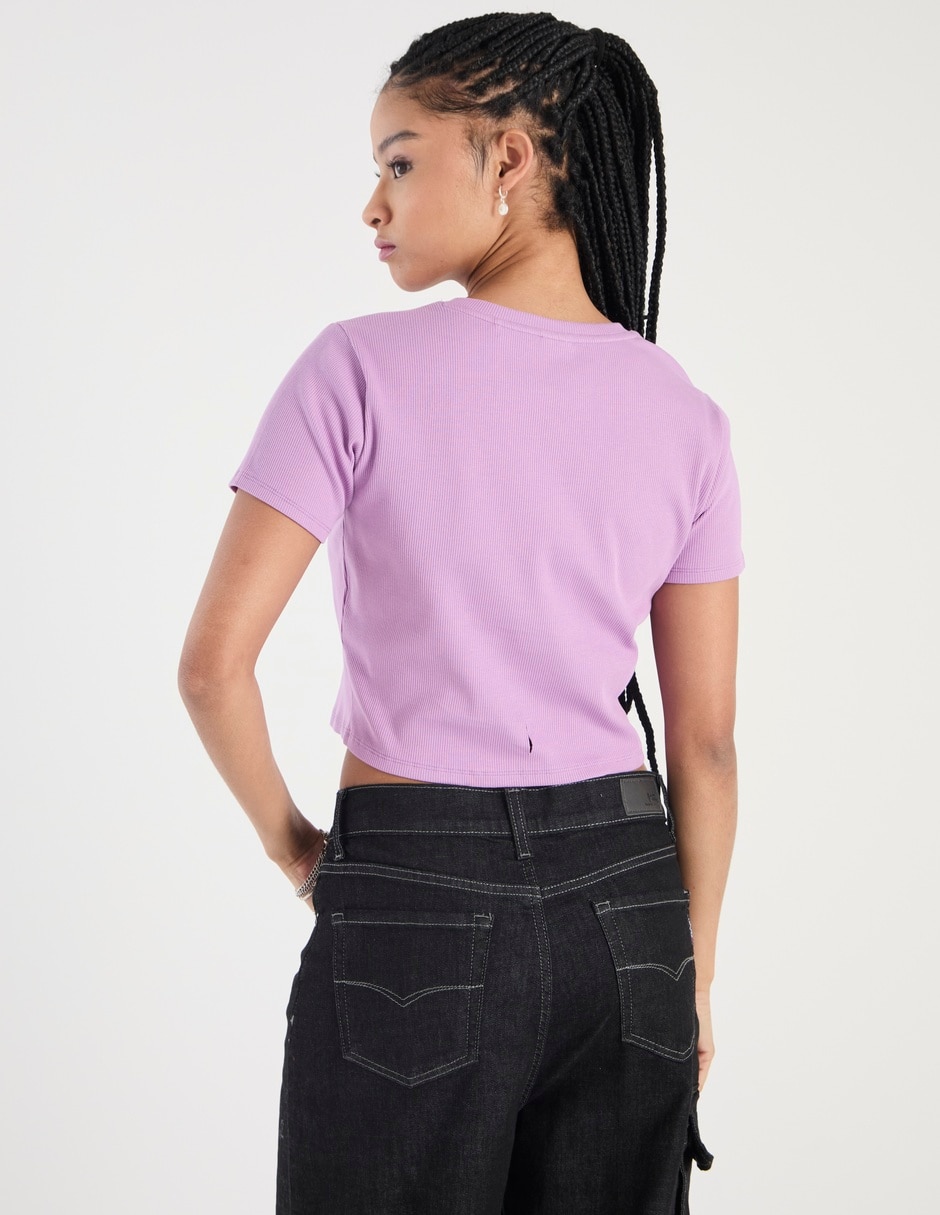 Playera manga corta cuello redondo para mujer 2