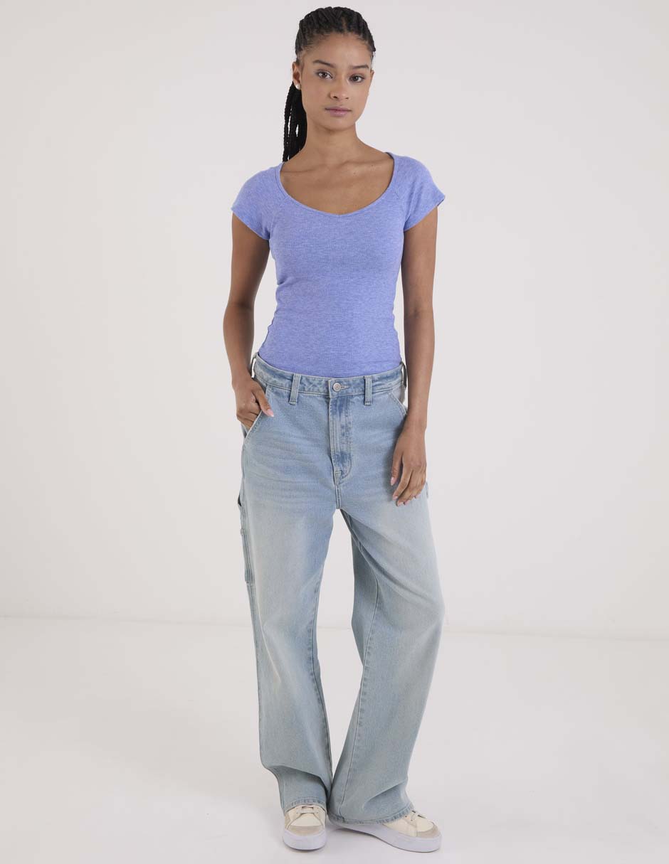Playera manga corta cuello V para mujer 3